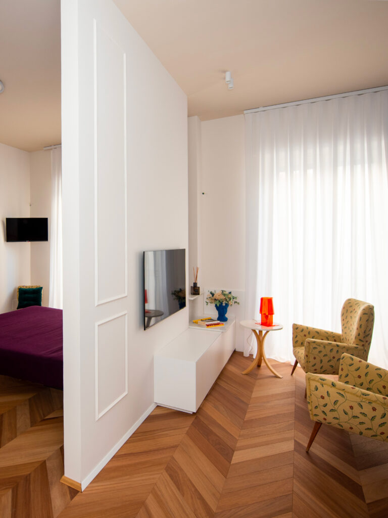 home_09